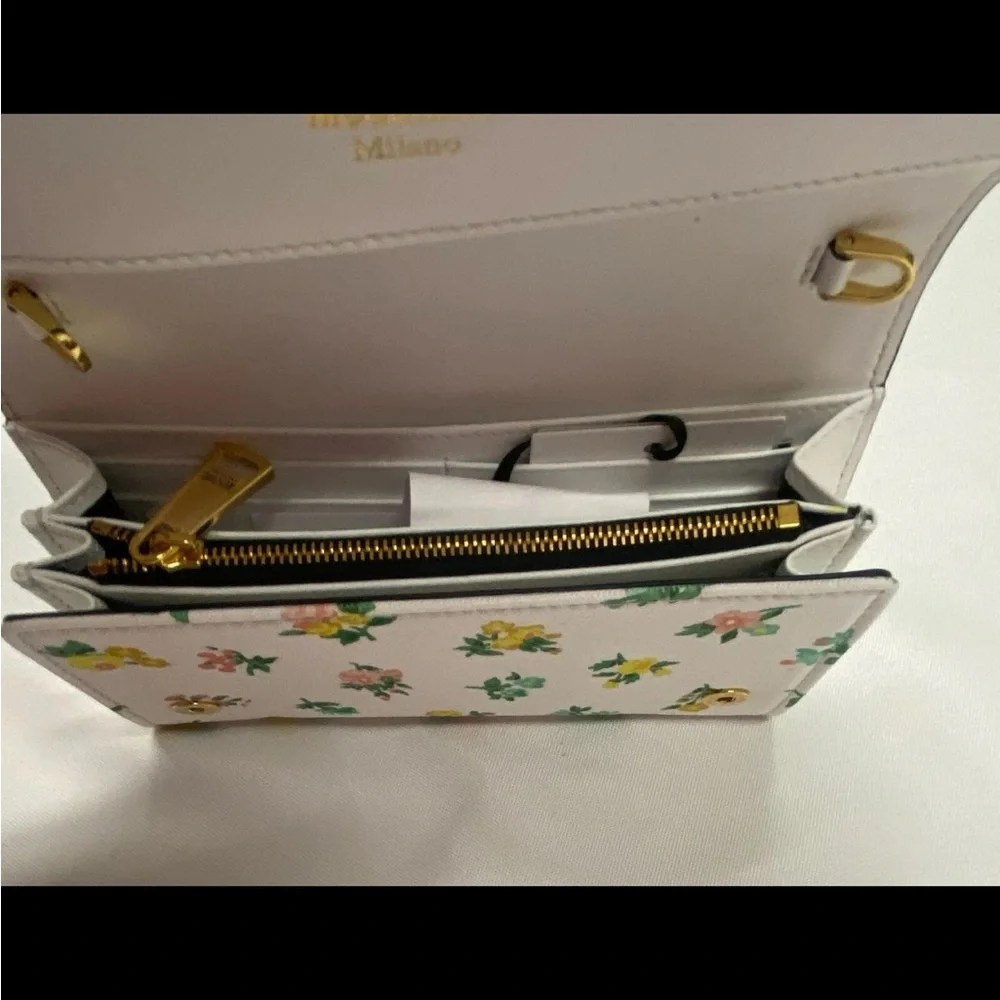 ❌Sold ❌NWT-MOSCHINO Couture Jeremy Scott Teddy Bear Wallet on chain. - Picture 7 of 13